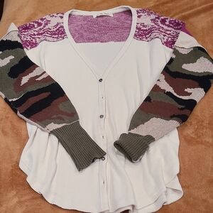 Chic Lucky Brand Cardigan with Camouflage and Purple Accents Size small